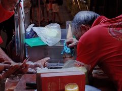 -詹爷爷乌节路街头冰淇淋