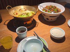 -沅江水·湖南家宴(南村万博长隆商圈店)