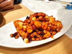 -渝信川菜 · 川味家常菜(财富购物中心店)