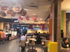 大堂-麦当劳(松江店)