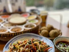 -包整·丝娃娃(一览甲秀楼风景店)