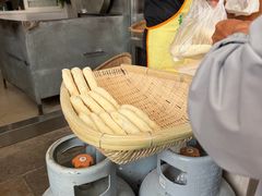 -眼镜粑粑