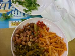 -红鼻子桂林米粉(金唐新光界店)