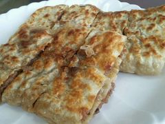 -溢心园香河肉饼总店