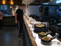 自助取餐区-一楼食业·美食人家