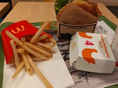 -麦当劳(贵和购物中心B1店)