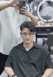点击看大图 -藤野造型烫发染发