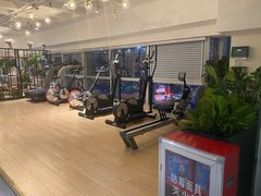 -威克健身游泳(万菱汇店)