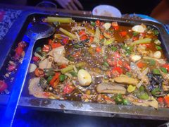 -蛙舍·炭烧牛蛙(东百中心店)