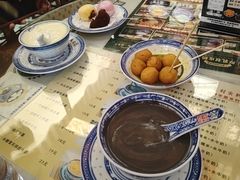 -广信牛奶甜品世家(台东店)