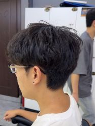 -藤野造型烫发染发