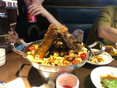 -胖哥俩肉蟹煲(湖滨银泰in77店)