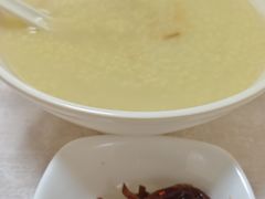 -宝光熏肉鞋底火烧(新街口店)