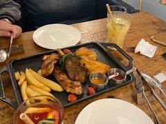 -灵意咖啡·西班牙美食(汕头金平万达广场店)