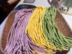 -芸山季·云南山珍菌火锅(人民广场来福士店)