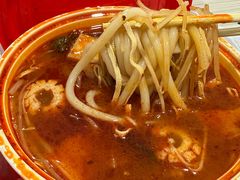 -沁麦源过桥米线(总店)