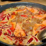 三个鸡蛋 八两饭