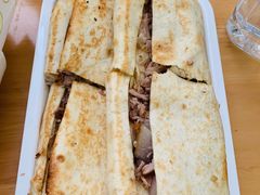 鞋底火烧-宝光熏肉鞋底火烧(新街口店)