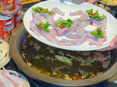 -石锅苗苗鱼(武汉首店)