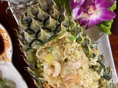 -Dang restaurant (patong phuket)