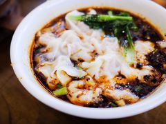 -阿依娘镇店豌杂面(三峡广场店)