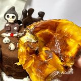 发现有只小可爱在吃巧克力🍫蛋糕
