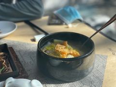 -穹六人间 people 6(岳阳路店)