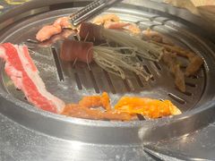 -哈哈碳都·牛肋条无限自助烤肉(宝龙店)