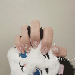 -Miss·A日式美甲美睫