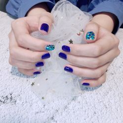 -UGIRL有个美甲