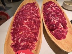 -左庭右院鲜牛肉火锅(金山万达店)