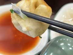 -赵宝美煎包店