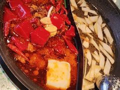 -鸿姐老火锅(疁城新天地店)