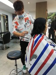 -诗悦发型烫染SALON