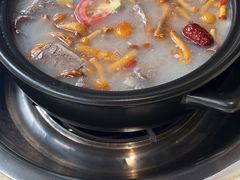 -九寨沟特色牦牛肉汤锅