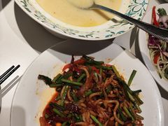 -清真·卡德尔大叔新疆主题餐厅(龙汇路店)