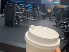 -滨力健身俱乐部