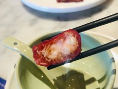 红米脆皮鲜虾肠-蝴蝶里·粤菜·点心(滨江龙湖店)