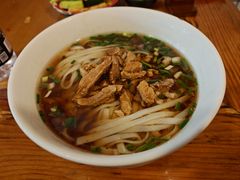 -矮子粉店1985·长沙米粉(湘春路店)