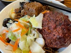 红烧狮子头-谷沙屋面铺