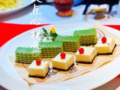 点心拼盘-馋遇江南·精致湖景雅宴(东方之门店)
