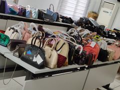 -COACH蔻驰(双安商场店)