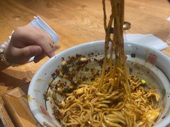 -呼啦面馆·头牌豌杂面(爱琴海店)