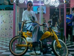 -变画·发型STUDIO