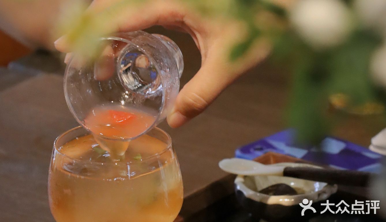 大井巷这家木结构的茶屋,是不是太火爆了