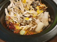 -菌乡缘·野生菌蒸汽鱼火锅(江边夜市店)