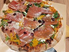 -玛格萝妮比萨屋(四平店)