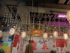 -巴卤社老火锅(财富店)