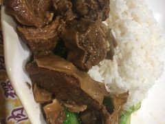 佇候牛腩飯-生龙清汤腩(大埔店)