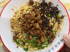 荤然面-何氏筠连水粉(明伦堂店)